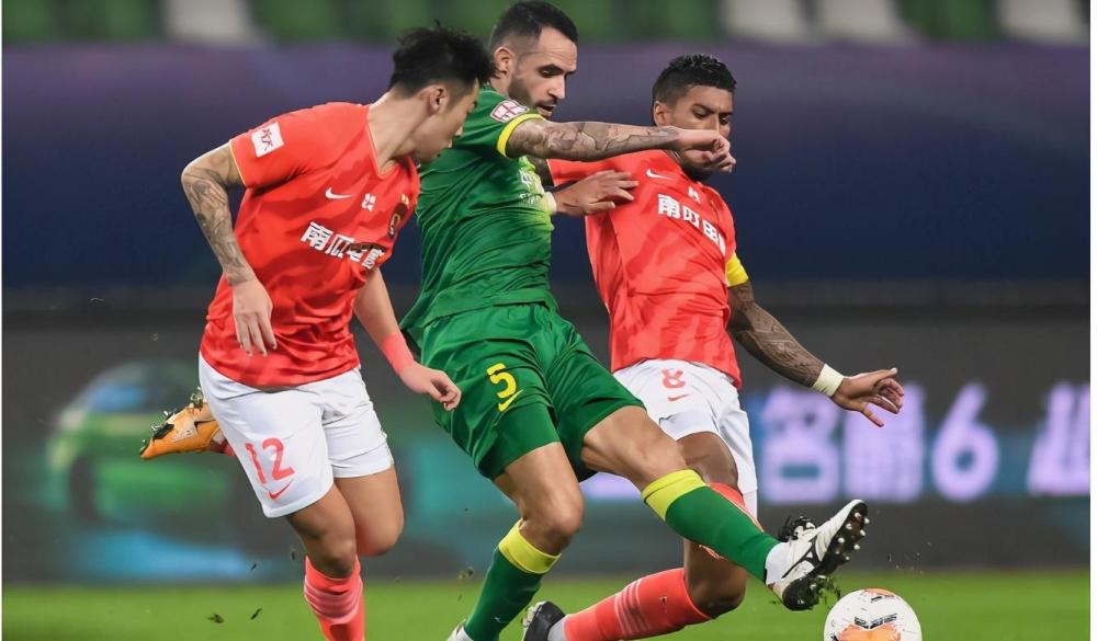 开云-葡超赛前再迎强敌，纽卡斯尔更衣室发声，主帅态度：质疑声仍在，阵容厚度经受考验的简单介绍